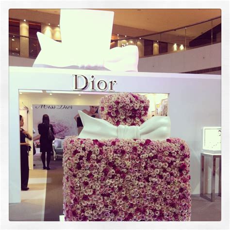 miss dior perfume exhibit